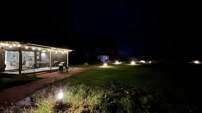Mesipesa — lomamökit ja pihapiiri, näkymä 7