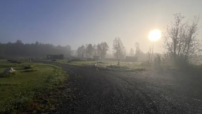 Mesipesa — lomamökit ja pihapiiri, näkymä 8